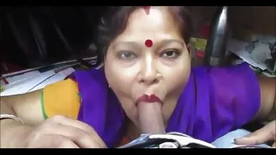 জ্যেষ্ঠতার নীতি দ্বারা বাংলাচুদাচুদি ছবি