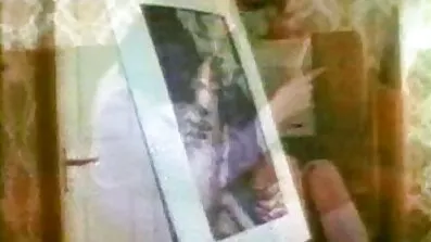 অর্ধেক পরিমাপ বাংলাচুদাচুদি ছবি তার প্রোফাইল নয়